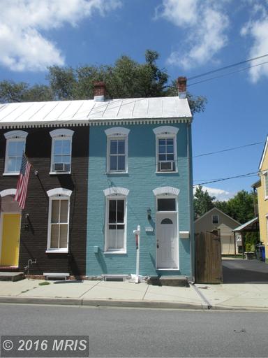 219 Center St, Frederick, MD 21701 photo 1