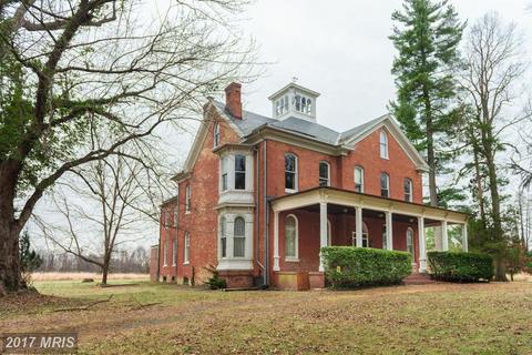 7945 Wormans Mill Rd, Frederick, MD 21701 photo 1