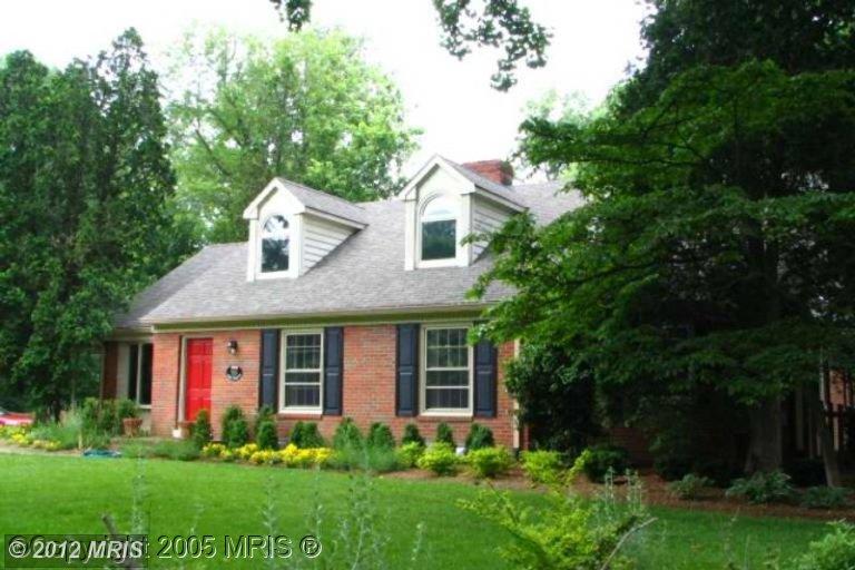 7208 Matthew Mills Rd, Mc Lean, VA 22101 photo 1