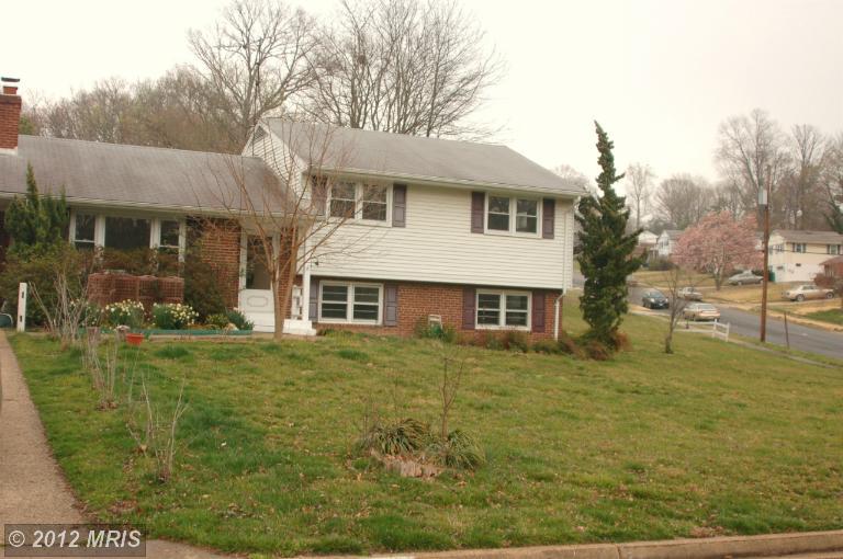 7630 Highland St, Springfield, VA 22150 photo 1