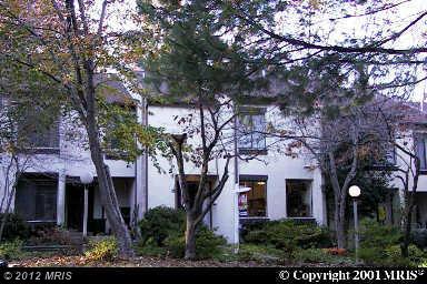 2366 Soft Wind Ct, Reston, VA 20191 photo 1