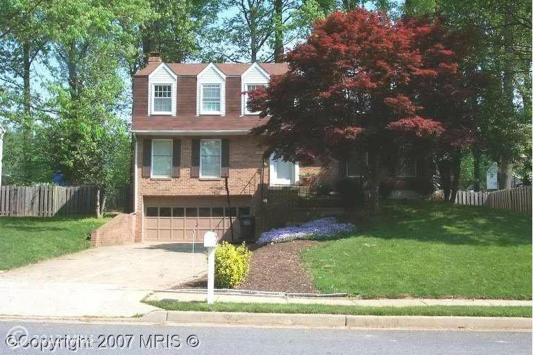 5729 Heming Ave, Springfield, VA 22151 photo 1