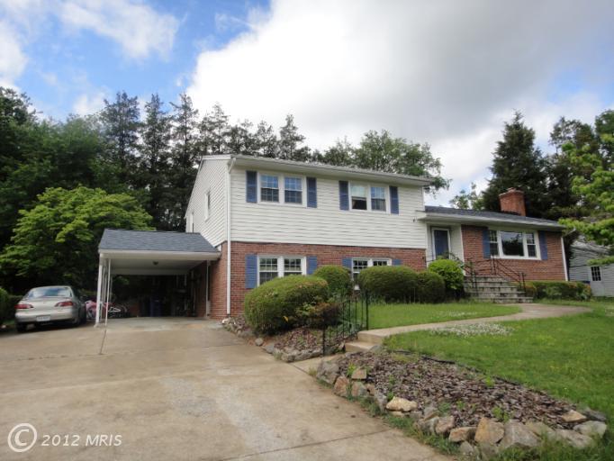 1732 Great Falls St, Mc Lean, VA 22101 photo 1