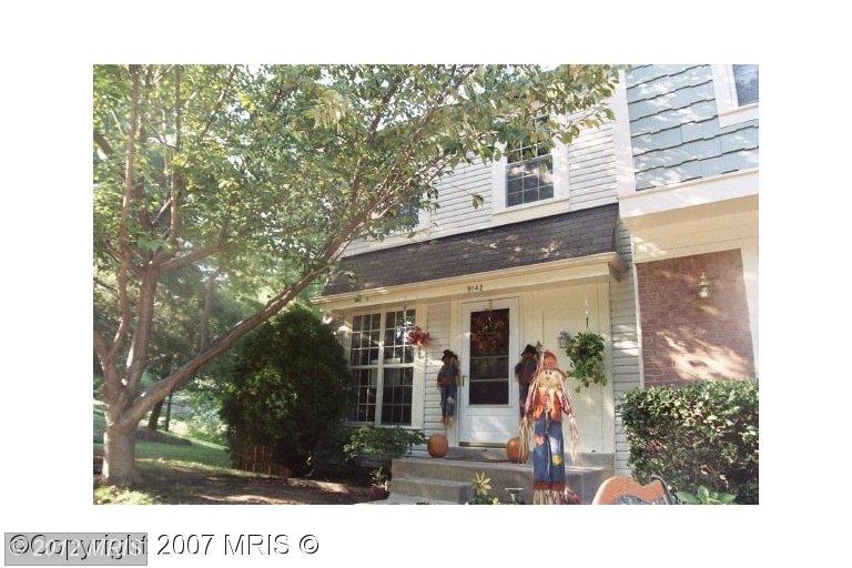 9142 Oshad Ln, Springfield, VA 22152 photo 1