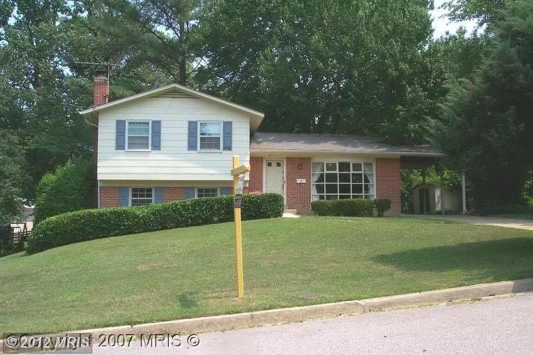 6117 Rockglen Dr, Springfield, VA 22152 photo 1