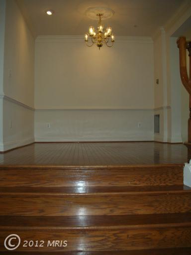 1608 Colonial Hills Dr, Mc Lean, VA 22102 photo 1