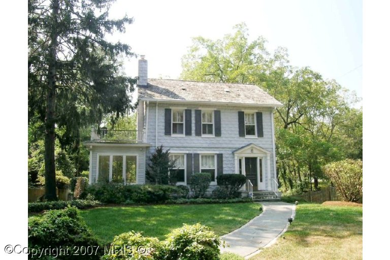 1201 Merchant Ln, Mc Lean, VA 22101 photo 1