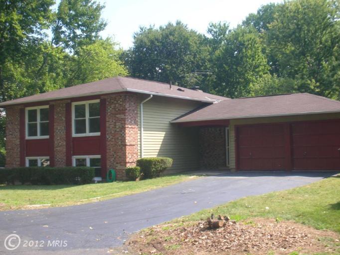 8904 Grass Valley Ct, Springfield, VA 22153 photo 1