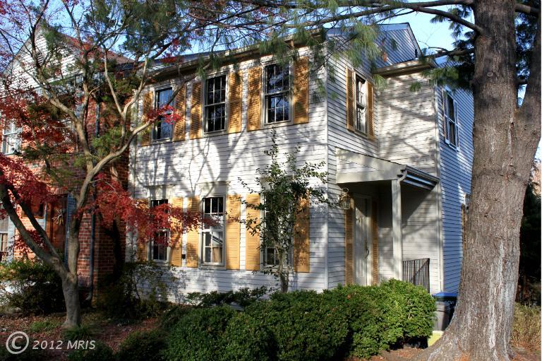 2140 Greenkeepers Ct, Reston, VA 20191 photo 1