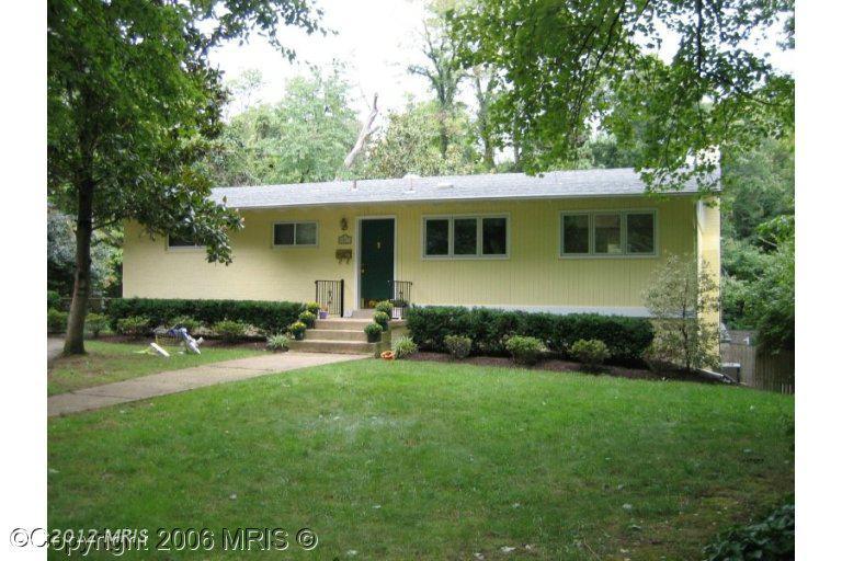 6917 Rosemont Dr, Mc Lean, VA 22101 photo 1