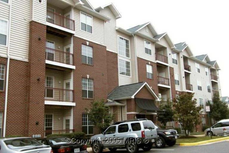 1581 Spring Gate Dr #5409, Mc Lean, VA 22102 photo 1