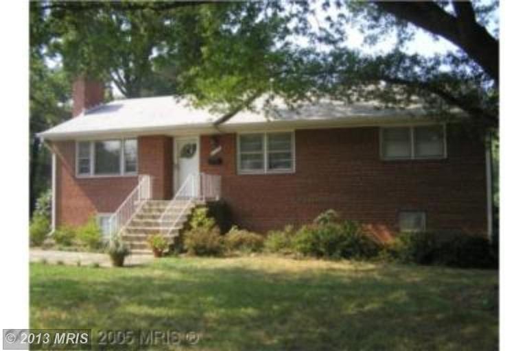 1426 Mayflower Dr, Mc Lean, VA 22101 photo 1
