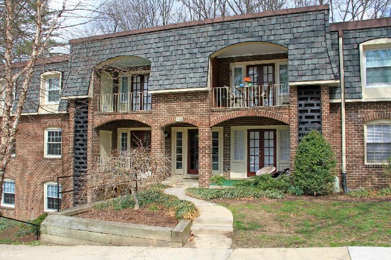 5905 Noblestown Rd Apt UNIT a, Springfield, VA 22152 photo 1
