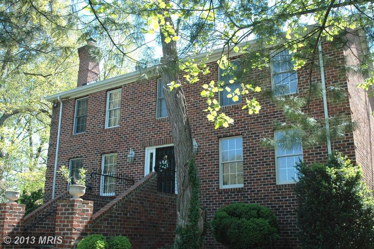 1035 Spring Hill Rd, Mc Lean, VA 22102 photo 1