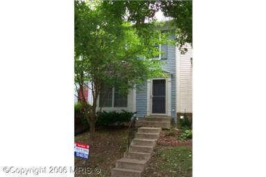 8572 Springfield Oaks Dr, Springfield, VA 22153 photo 1