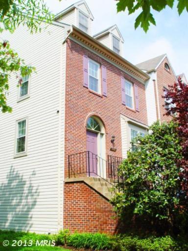 7212 Squirrel Run Ct, Springfield, VA 22152 photo 1