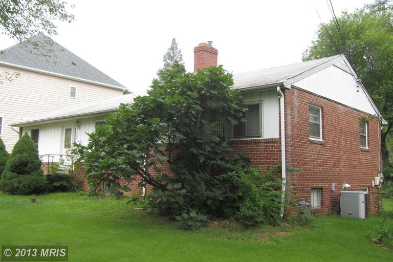 6802 Dean Dr, Mc Lean, VA 22101 photo 1