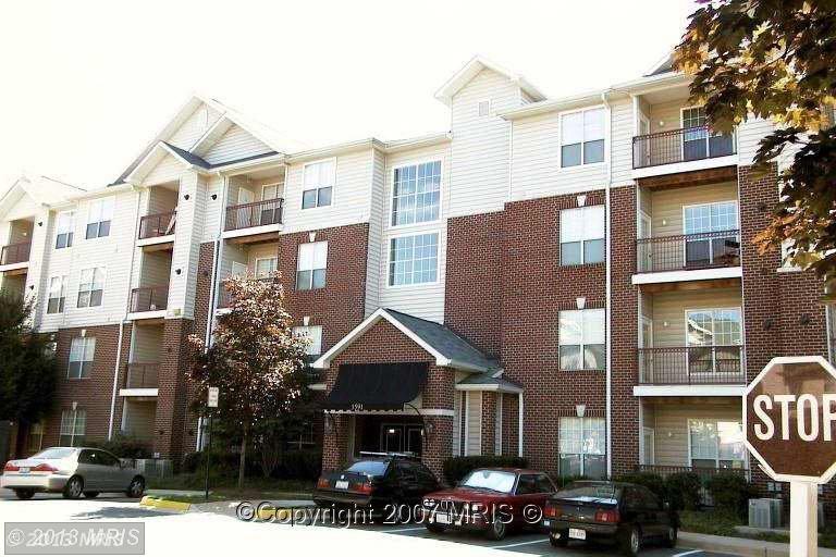 1591 Spring Gate Dr #3103, Mc Lean, VA 22102 photo 1