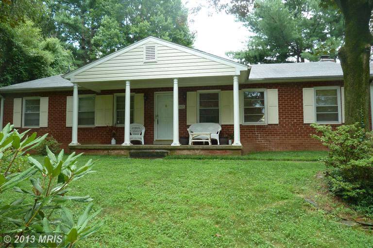 7115 Davis Ct, Mc Lean, VA 22101 photo 1