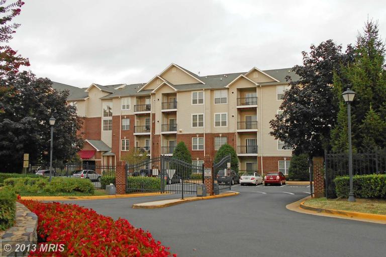 1521 Spring Gate Dr #10410, Mc Lean, VA 22102 photo 1