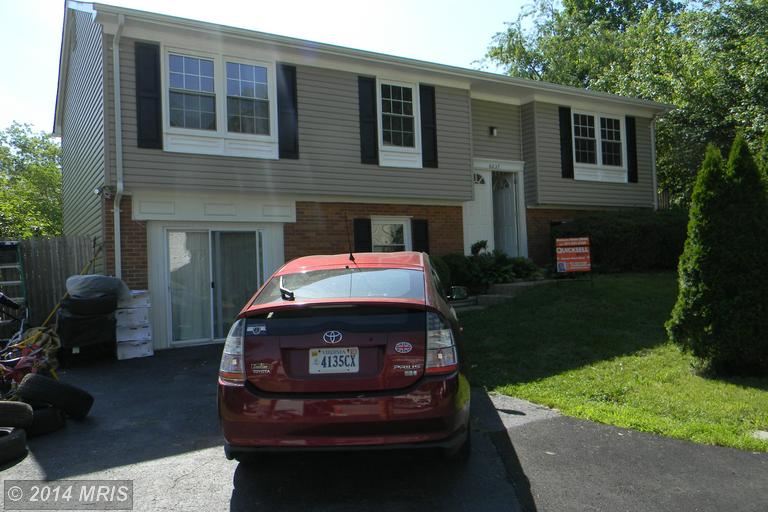 6827 Kite Flyer Ct, Springfield, VA 22150 photo 1