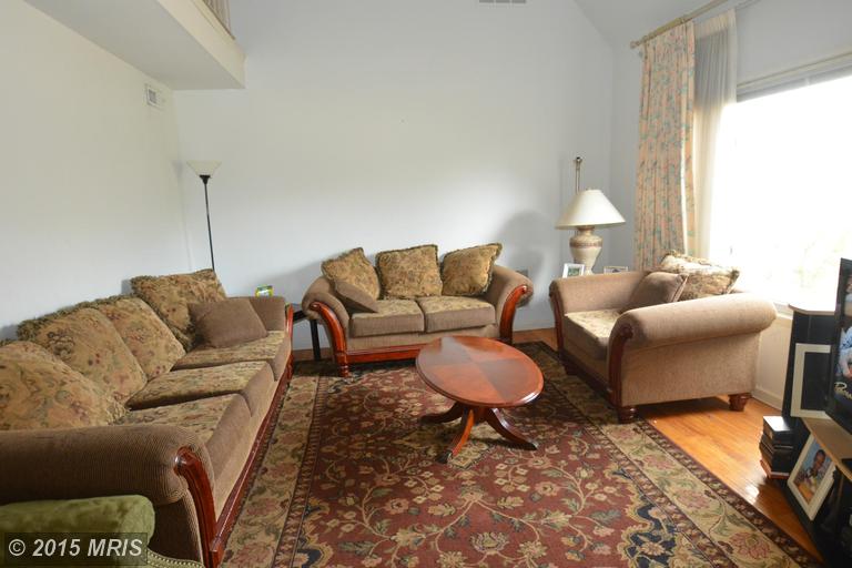 8805 Strause Ct, Springfield, VA 22153 photo 1