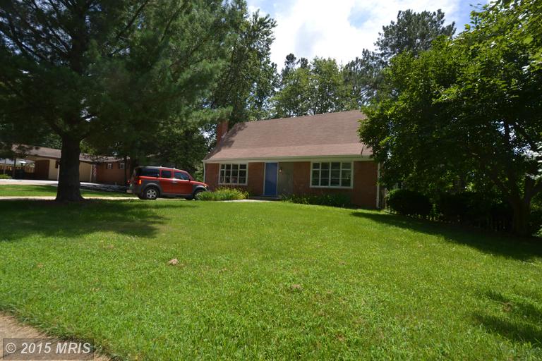 6720 Rolling Rd, Springfield, VA 22152 photo 1