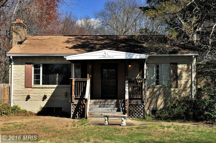 6537 Lyles Rd, Springfield, VA 22150 photo 1