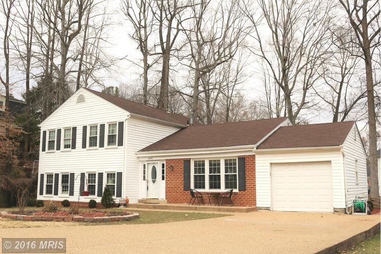 8742 Arley Dr, Springfield, VA 22153 photo 1
