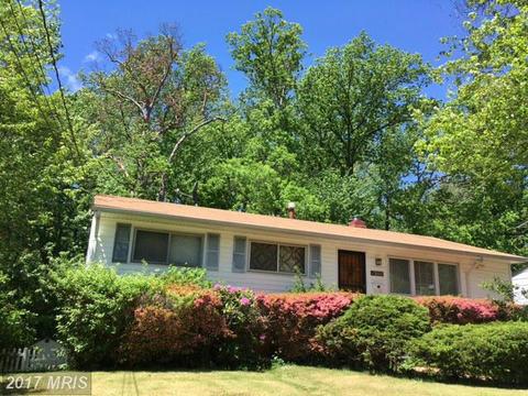 211 Patrick St SW, Vienna, VA 22180 photo 1