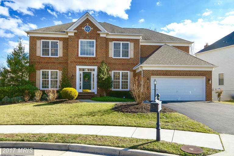 8709 Bitterroot Ct, Lorton, VA 22079 photo 1