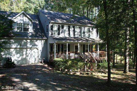 8346 Adams Ct, Gloucester, VA 23061 photo 1