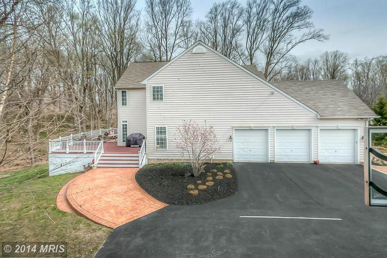 1902 Coachman Ct, Fallston, MD 21047 photo 1