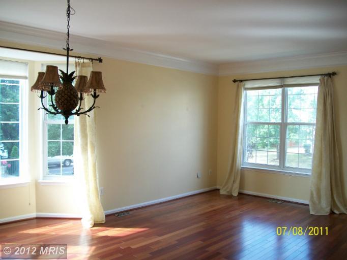 21074 Mossy Glen Ter, Ashburn, VA 20147 photo 1