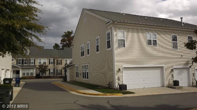 20245 Macglashan Ter, Ashburn, VA 20147 photo 1