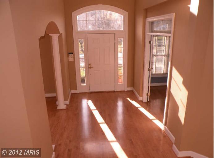 21975 Hyde Park Dr, Ashburn, VA 20147 photo 1