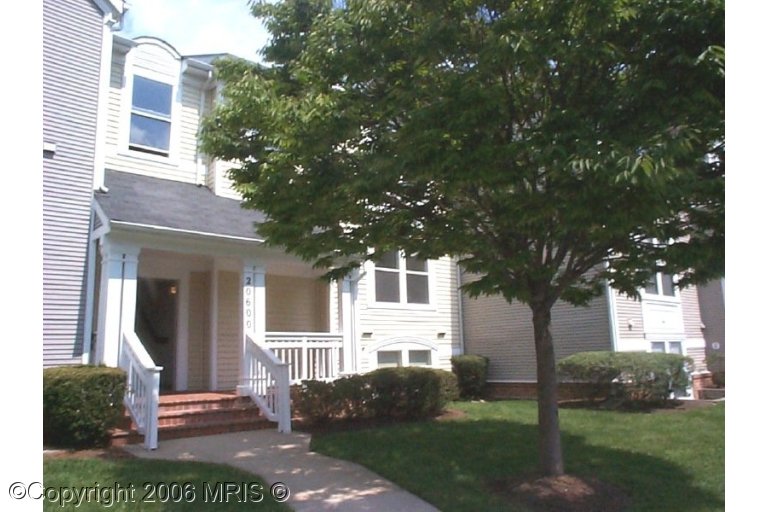 20600 Cornstalk Ter #102, Ashburn, VA 20147 photo 1
