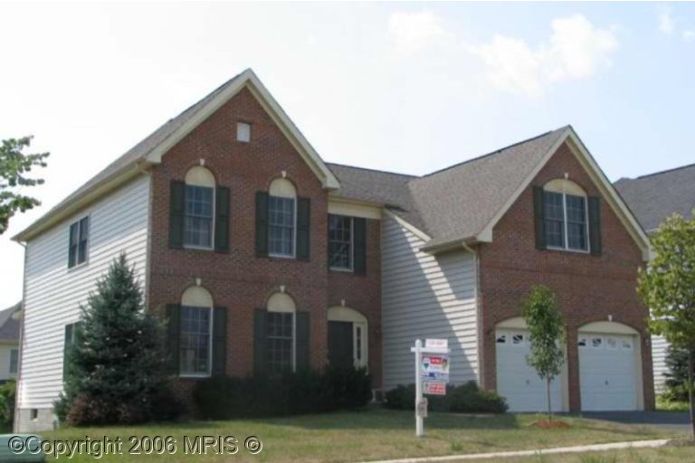 26085 Iverson Dr, Chantilly, VA 20152 photo 1