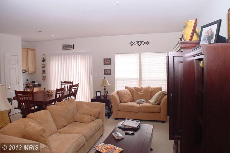 20233 Seneca Sq, Ashburn, VA 20147 photo 1