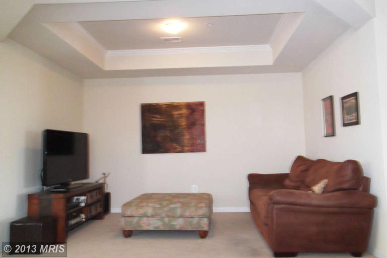42620 Highgate Ter, Ashburn, VA 20148 photo 1