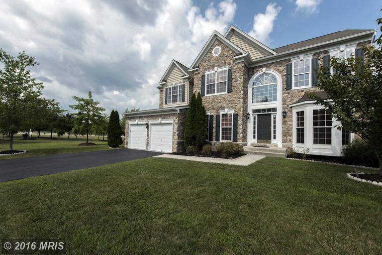 44357 Navajo Dr, Ashburn, VA 20147 photo 1