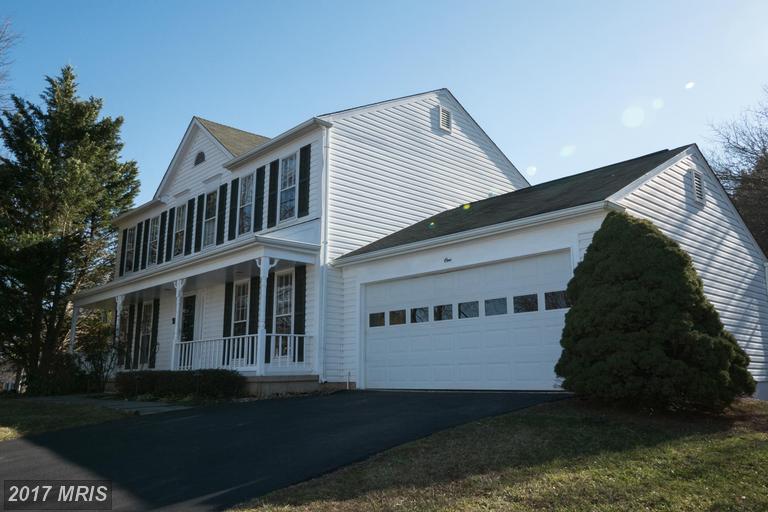 1 Moss Rd, Sterling, VA 20165 photo 1