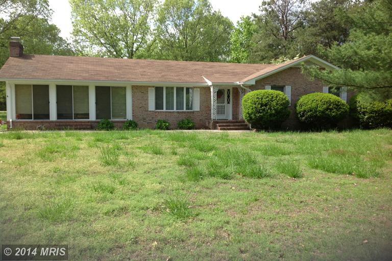 294 Cherry Pt, White Stone, VA 22578 photo 1