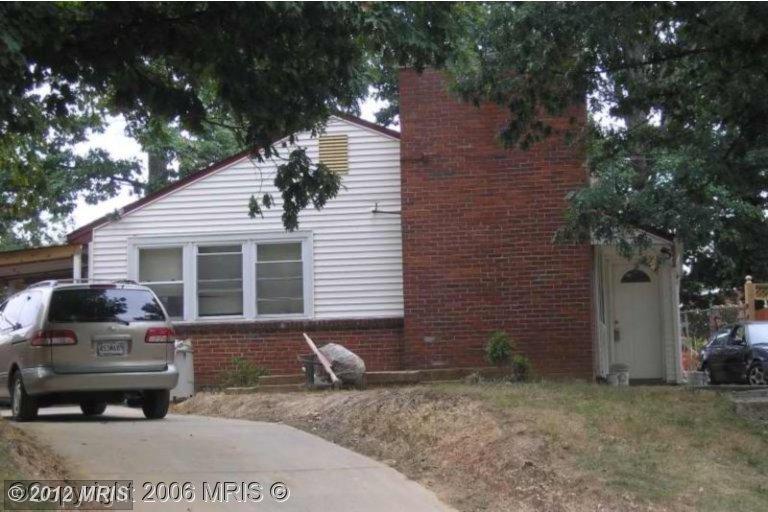8309 Tahona Dr, Silver Spring, MD 20903 photo 1