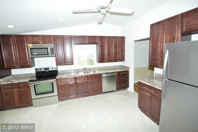 11604 Gilsan St, Silver Spring, MD 20902 photo 1