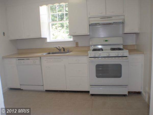 609 Forest Glen Rd, Silver Spring, MD 20901 photo 1