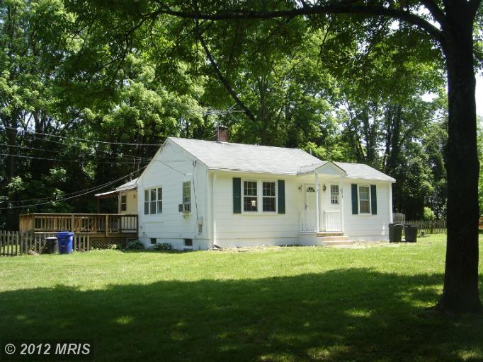 18015 Bentley Rd, Sandy Spring, MD 20860 photo 1