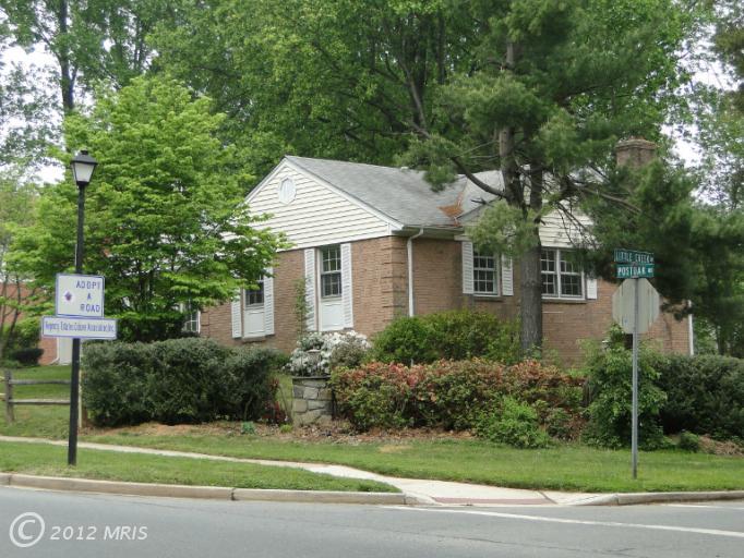 8401 Postoak Rd, Potomac, MD 20854 photo 1