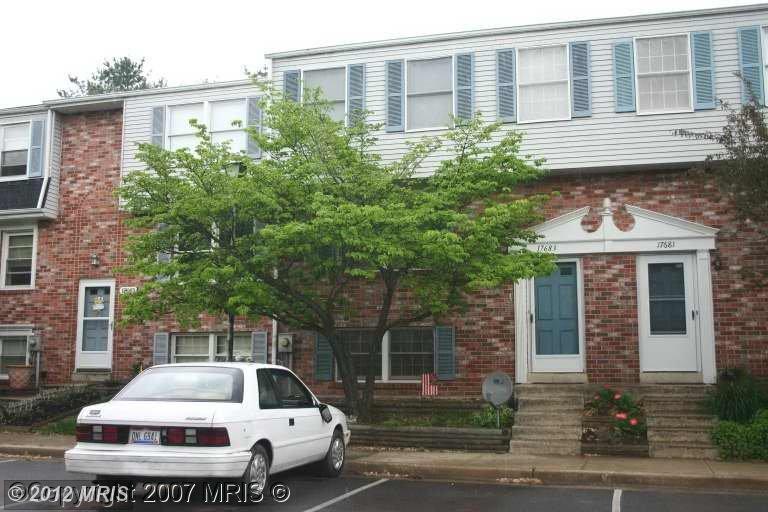 17683 Kohlhoss Rd, Poolesville, MD 20837 photo 1