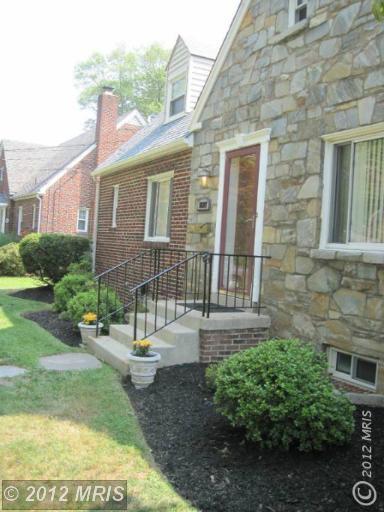 10207 Pierce Dr, Silver Spring, MD 20901 photo 1